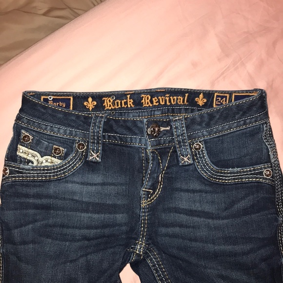 Sold - Picture 3 of 6